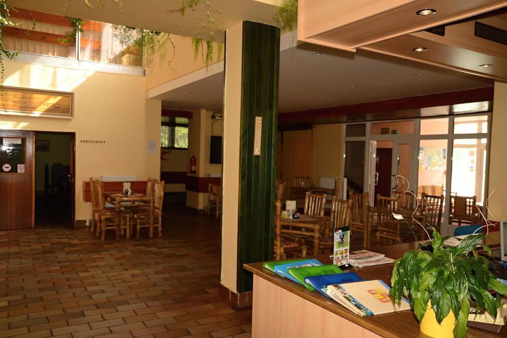 Sporthotel Olympia Stachy Zewnętrze zdjęcie